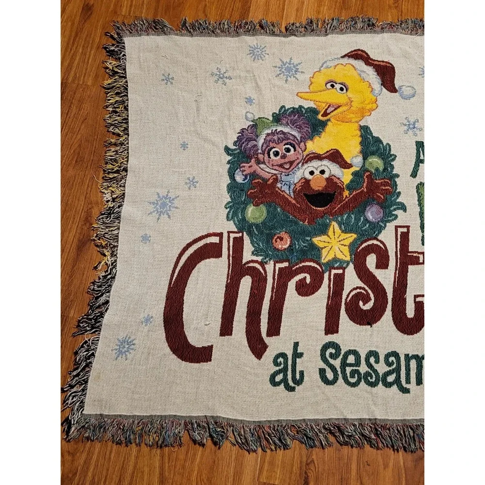 A VERY FURRY CHRISTMAS AT SESAME PLACE BLANKET THROW SESAME STREET ELMO RARE HTF